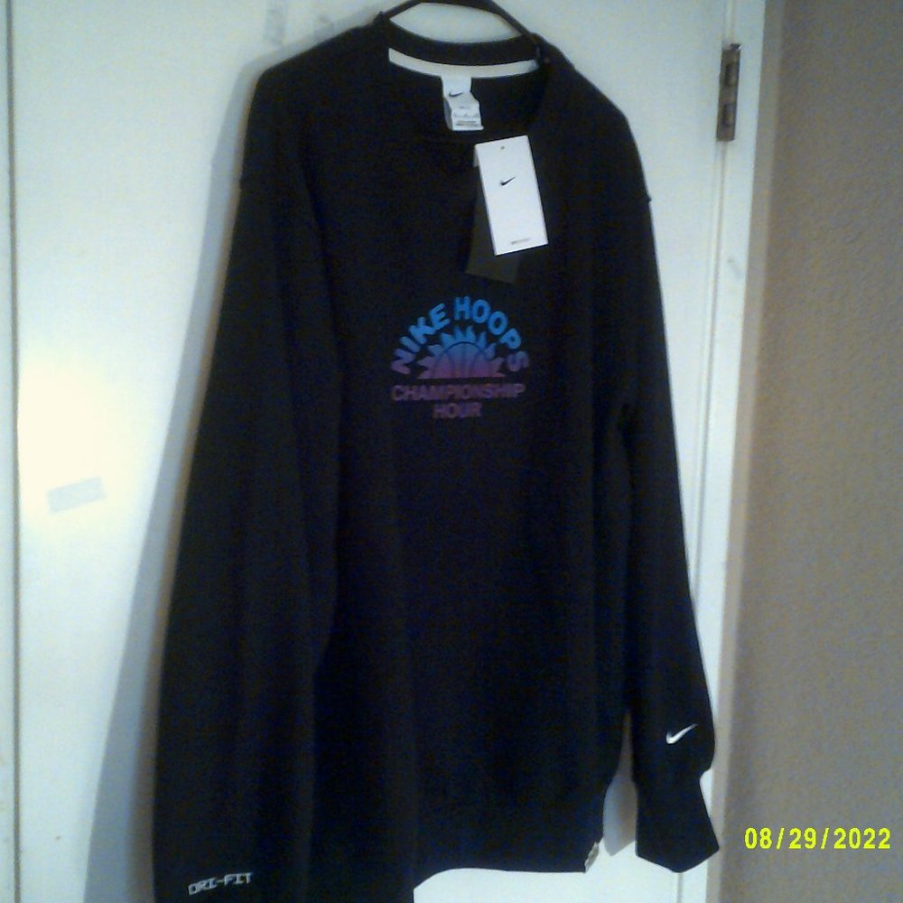 NEW NIKE DRI-FIT SPORTSWEAR "Standard Issue Hoops LS" MEN'S SWEATSHIRT XL - Picture 7 of 9